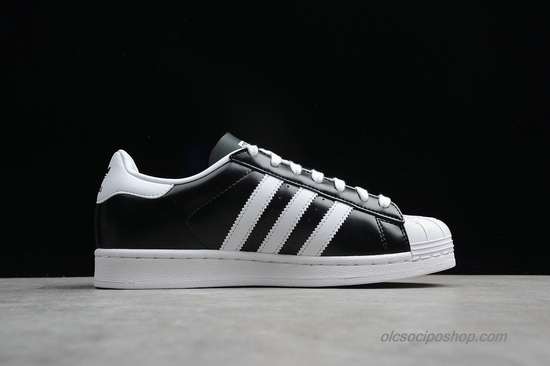 Adidas Superstar Nigo Bearfoot Fekete/Fehér Cipők (S83386) - Kattintásra bezárul