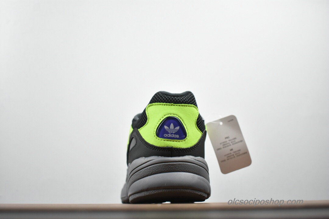 Adidas YUNG-96 Fekete/Zöld Cipők (F97180) - Kattintásra bezárul