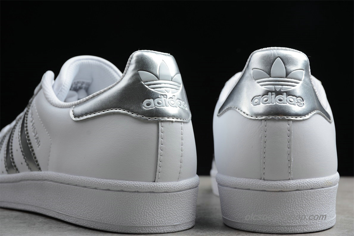 Adidas Superstar Fehér irizáló Cipők (AQ3091)