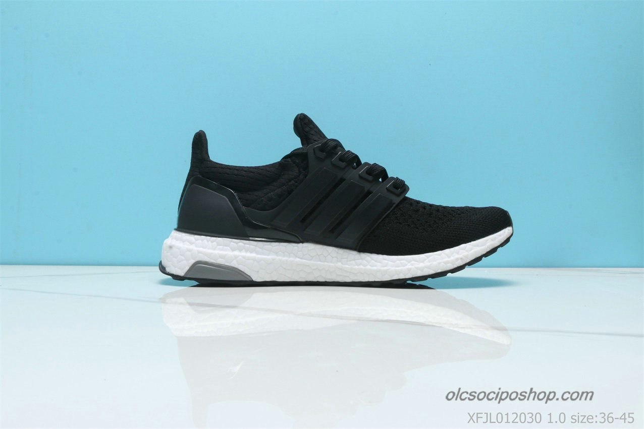 Adidas Ultra Boost Fekete/Fehér Cipők