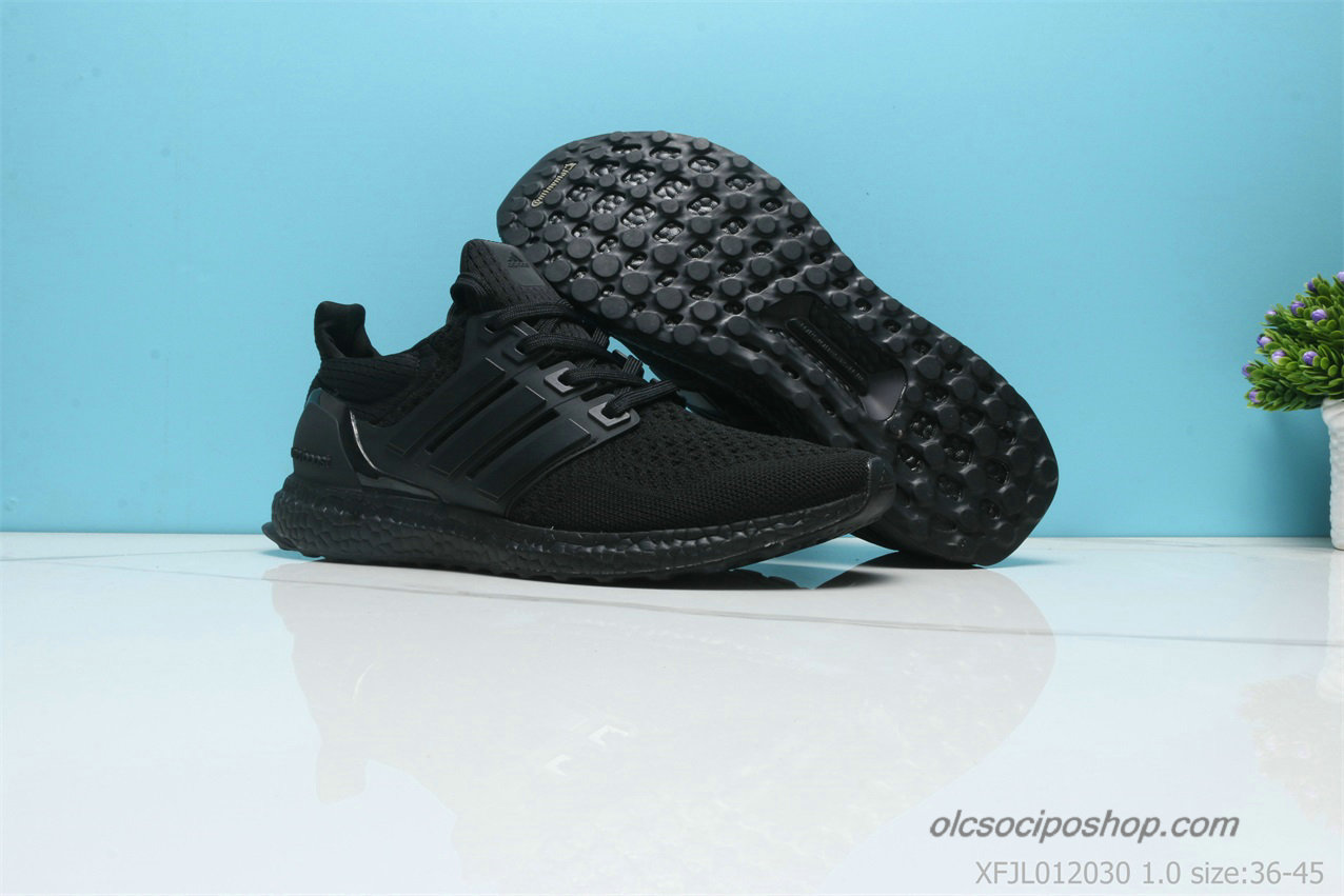 Adidas Ultra Boost Fekete Cipők