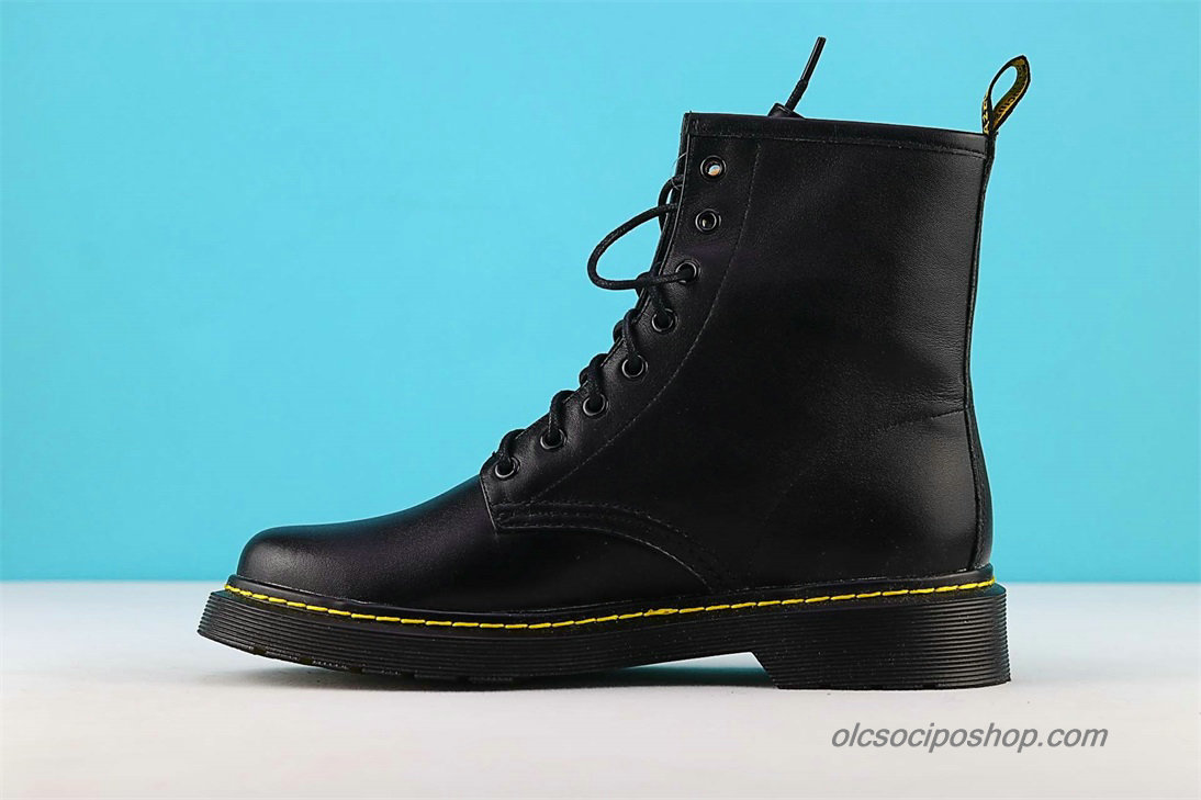 Dr Martens 1460 8 Eye Waterproof Fekete/Arany Csizmák