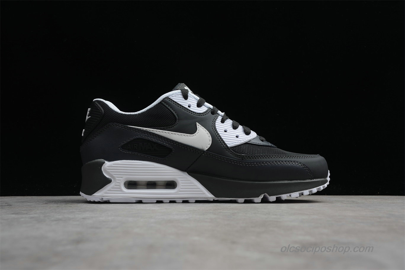 Férfi Nike Air Max 90 Essential Fekete/Fehér Cipők (537384-089)