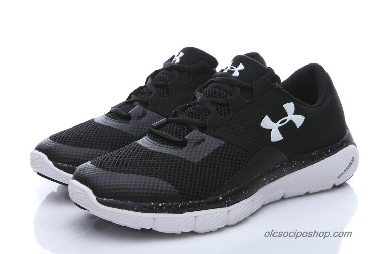 Férfi Under Armour SpeedForm Fortis 2 Fekete/Fehér Cipők