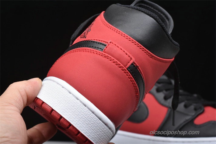 Air Jordan 1 Retro MID AJ1 Fekete/Piros/Fehér Cipők (554724-610)