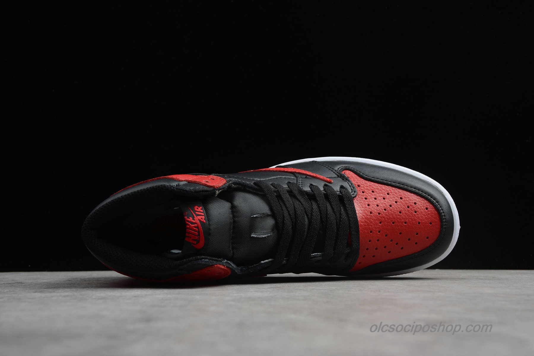 Férfi Air Jordan 1 Retro High OG AJ1 Piros/Fekete Cipők (555088-001)