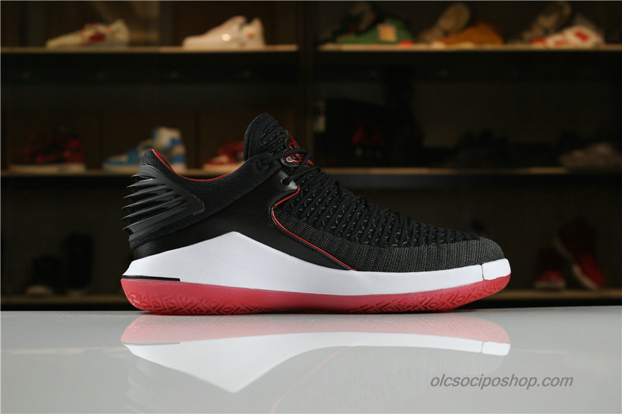 Férfi Air Jordan 32 Low Banned AJ32 Fekete/Fehér/Piros Cipők (AH3347-001)