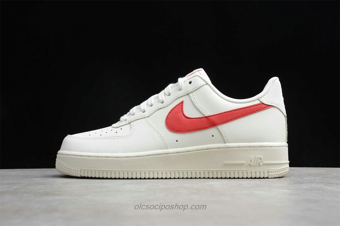 Nike Air Force 1 07 Krém/Piros Cipők (7315122 126)