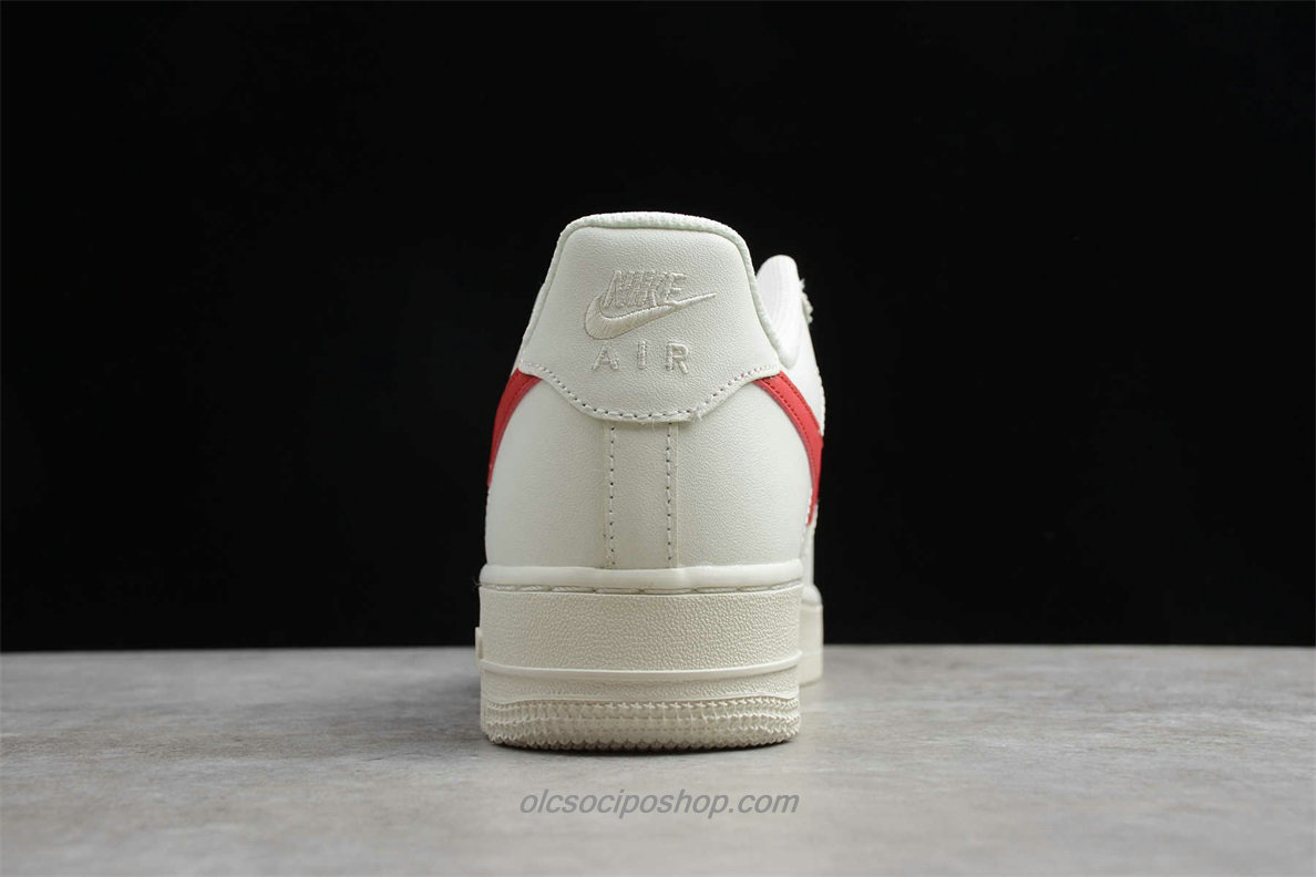 Nike Air Force 1 07 Krém/Piros Cipők (7315122 126)