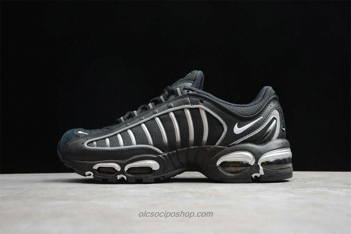 Nike Air Max Tailwind IV Fekete/Fehér Cipők (AQ2567 003)