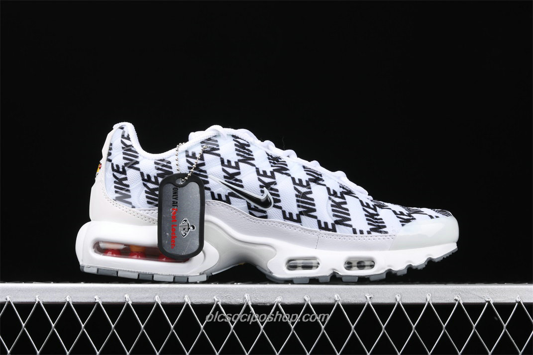 Férfi Nike Air Max Plus TXT Fehér/Fekete Cipők (BV7826 101)