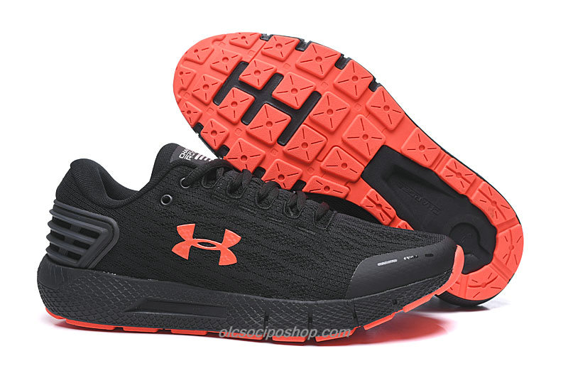 Férfi Under Armour Charged Rogue Fekete/Narancs Cipők