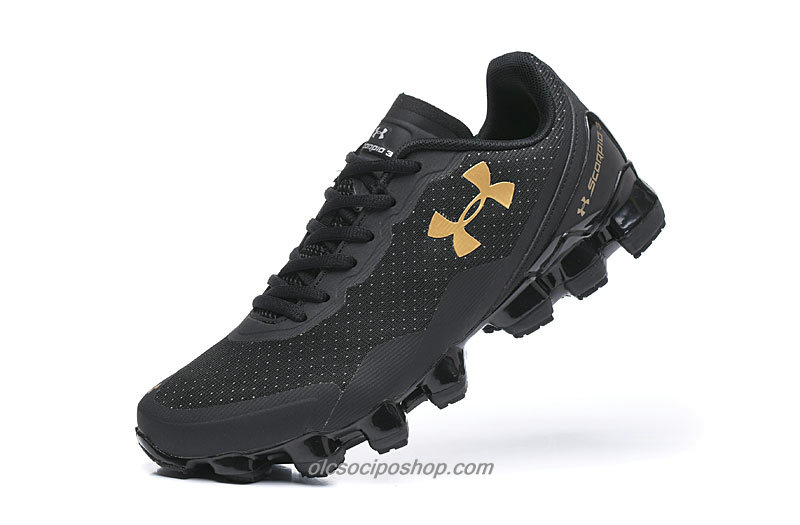 Férfi Under Armour Scorpio 3 Fekete/Arany Cipők