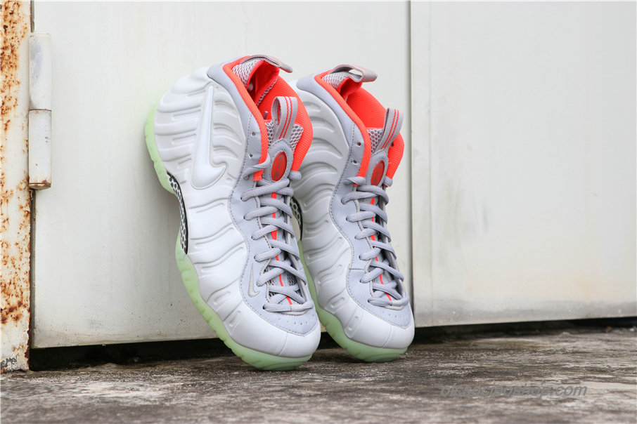 Férfi Nike Air Foamposite One Pure Platinum Fehér/Szürke/Narancs Cipők (616750-003)