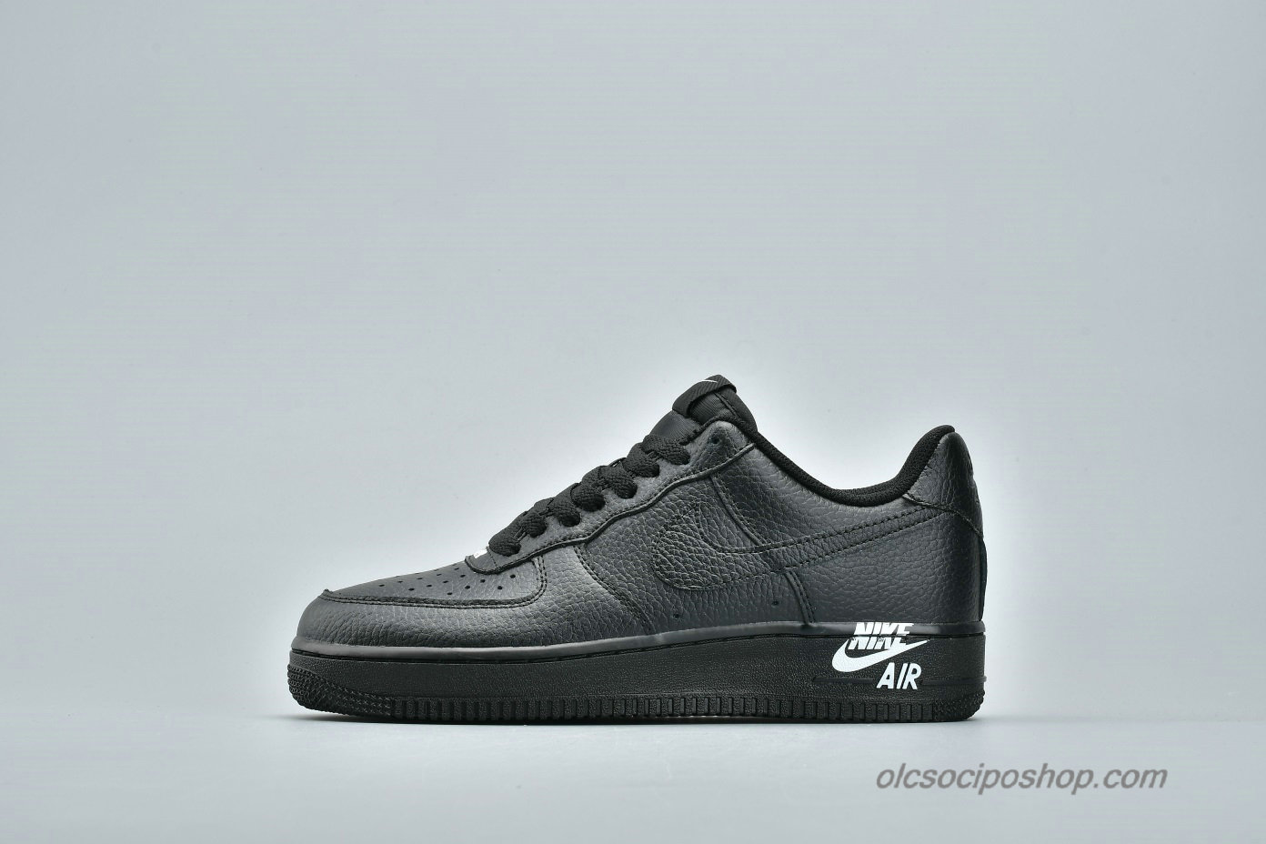 Férfi Nike Air Force 1 Low 07 Sport Fekete Cipők (AJ7280-002)