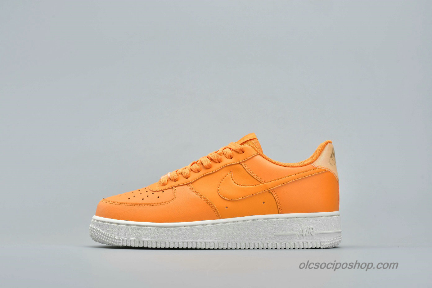 Nike Air Force 1 Low QS Narancs/Piszkosfehér Cipők (AO2132-801)