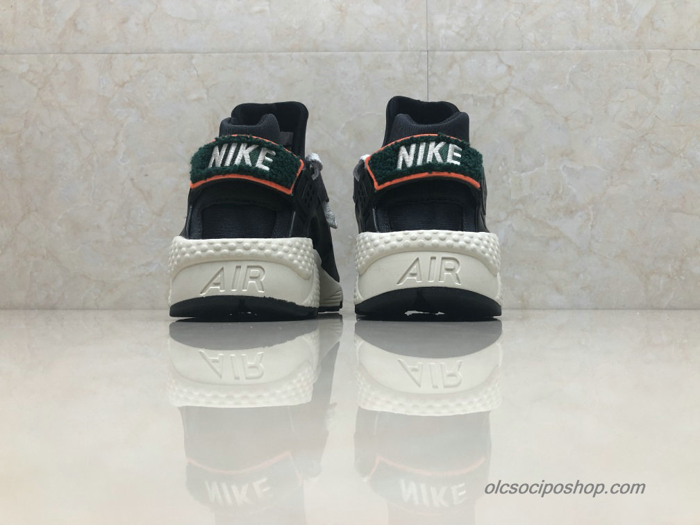 Nike Air Huarache Run Premium Fekete/Fehér/Narancs Cipők (AA0524-015)