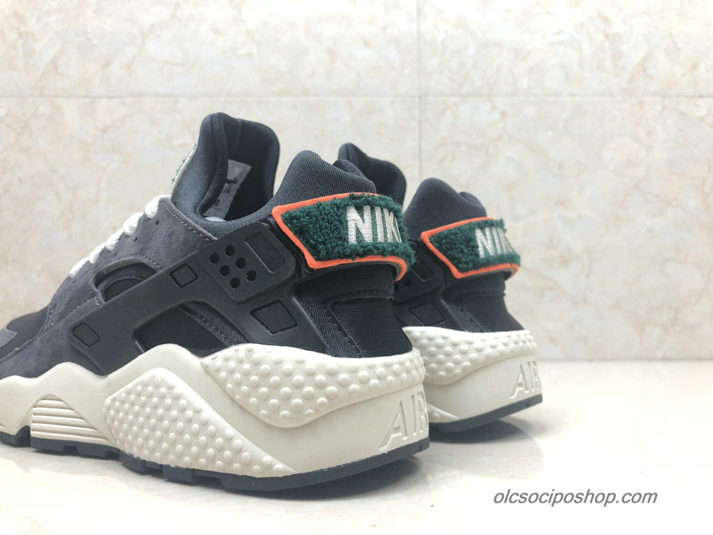 Nike Air Huarache Run Premium Fekete/Fehér/Narancs Cipők (AA0524-015)