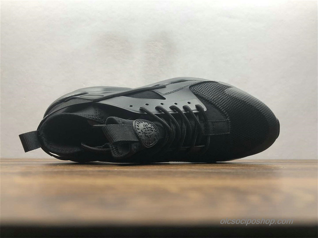Nike Air Huarache Run Ultra Fekete Cipők (819685-002)