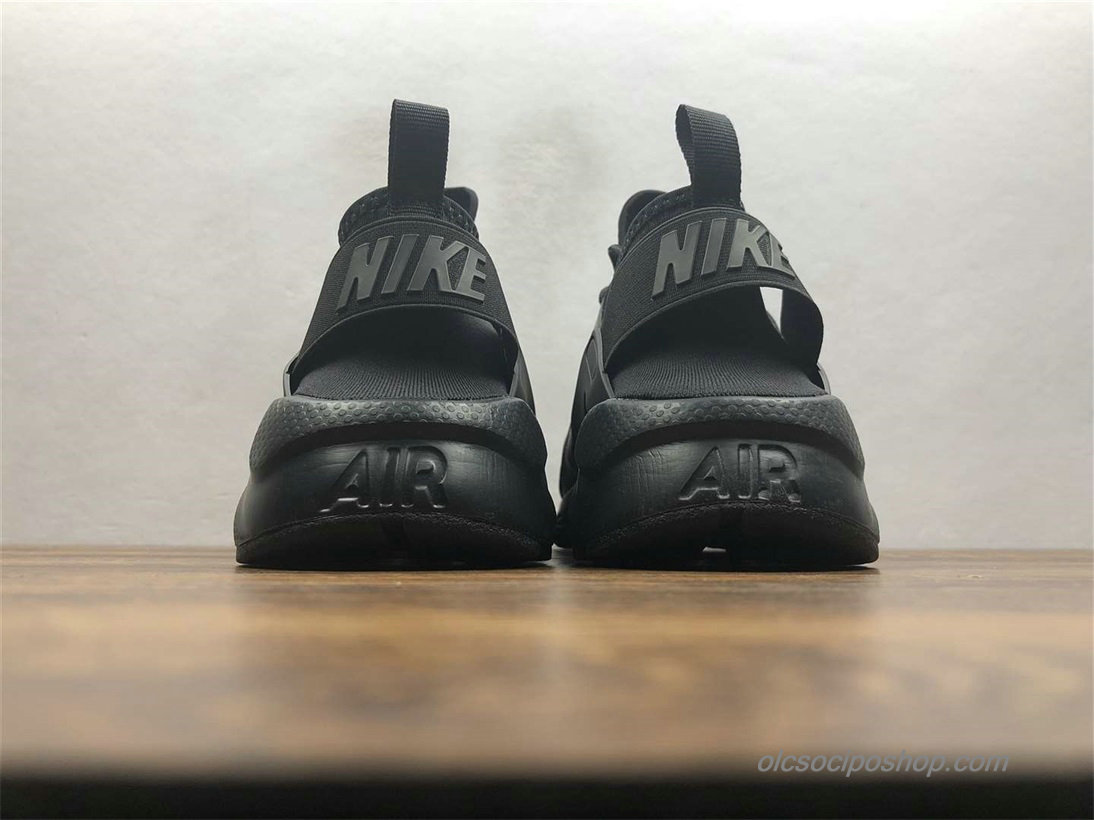 Nike Air Huarache Run Ultra Fekete Cipők (819685-002)